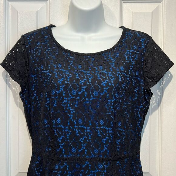 Levi’s Black Lace/Blue Lined‎ Cap Sleeve Dress Size 8 - Picture 2 of 14